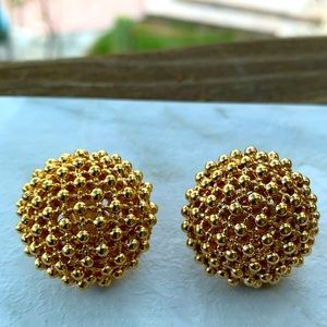 Vintage- CINER Stunning Gold Plated Nugget Caviar Bubble Classic Design Earrings